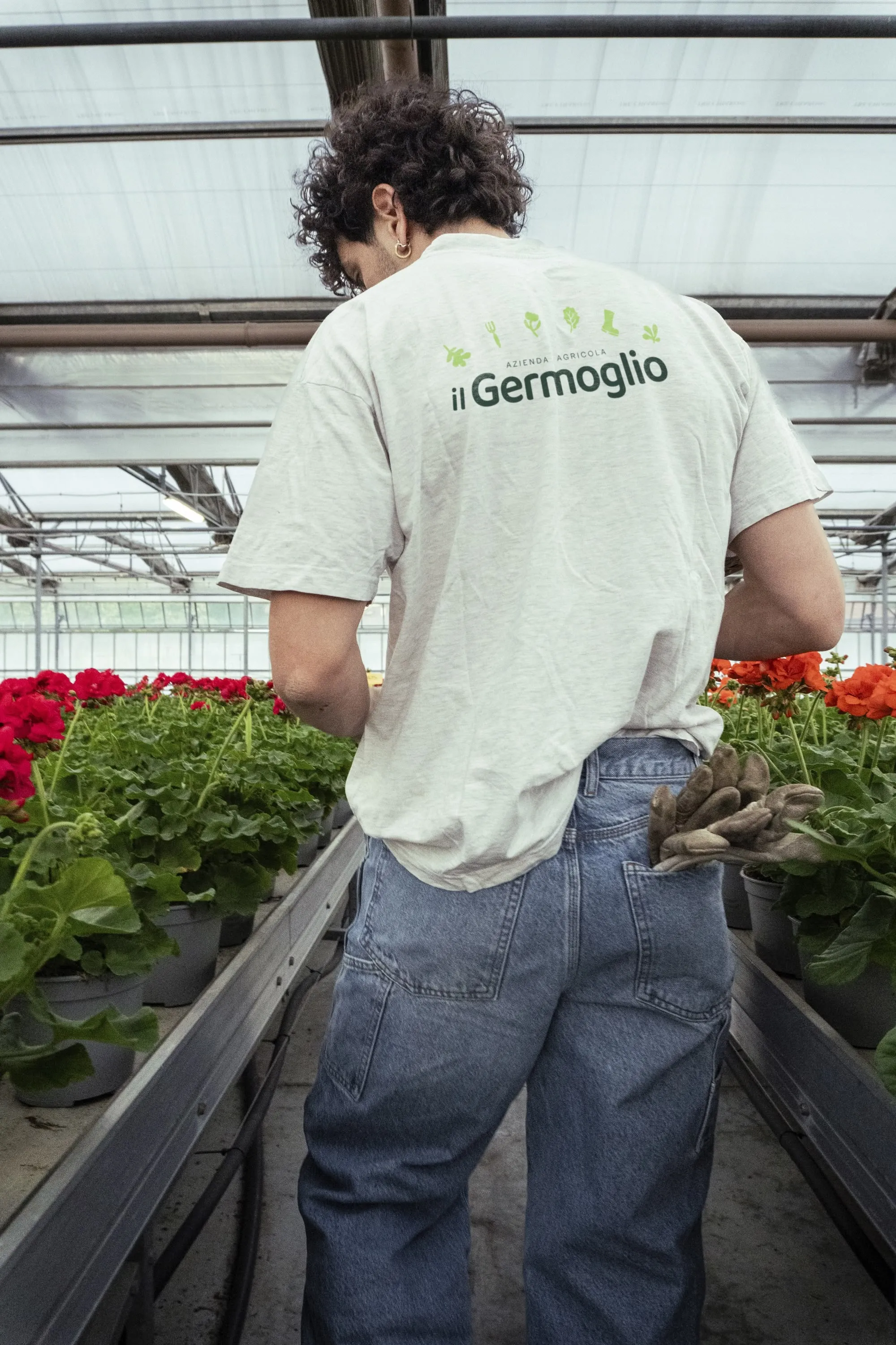 Il Germoglio Shirt Mockup